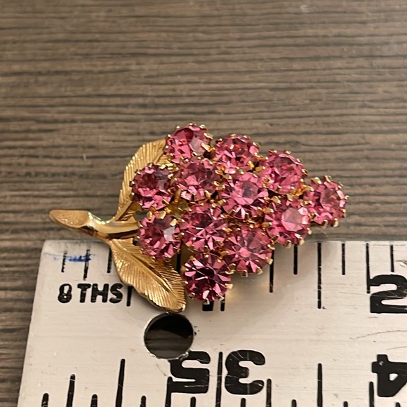 Vintage Pink Rhinestone Fruit or Grape Cluster Pin - Picture 9 of 14
